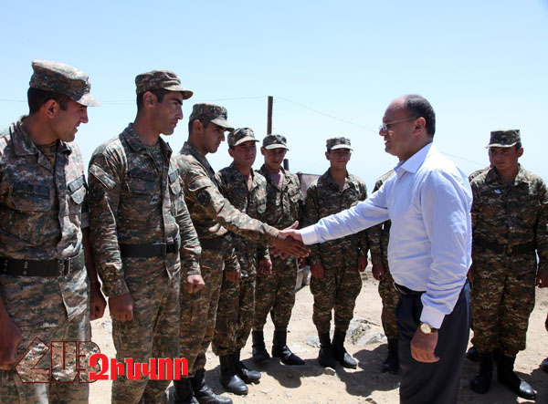 DEFENSE MINISTER’S VISIT TO SOUTH-EASTERN BORDER ZONE