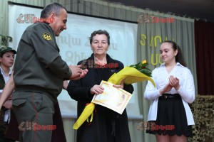 NUMEROUS AWARDS AND ONE RECEIVER - ARMENIAN SOLDIER
