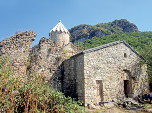 ԿՈՐՍՎԱԾ, ԲԱՅՑ ՈՉ ՄՈՌԱՑՎԱԾ