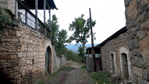 ԿՈՐՍՎԱԾ, ԲԱՅՑ ՈՉ ՄՈՌԱՑՎԱԾ. ՏՅԱՔ